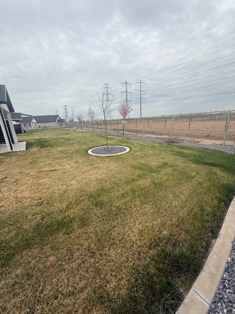 Tiny photo for 2217 S 3150 W, West Haven, UT 84401 (MLS # 2147078)