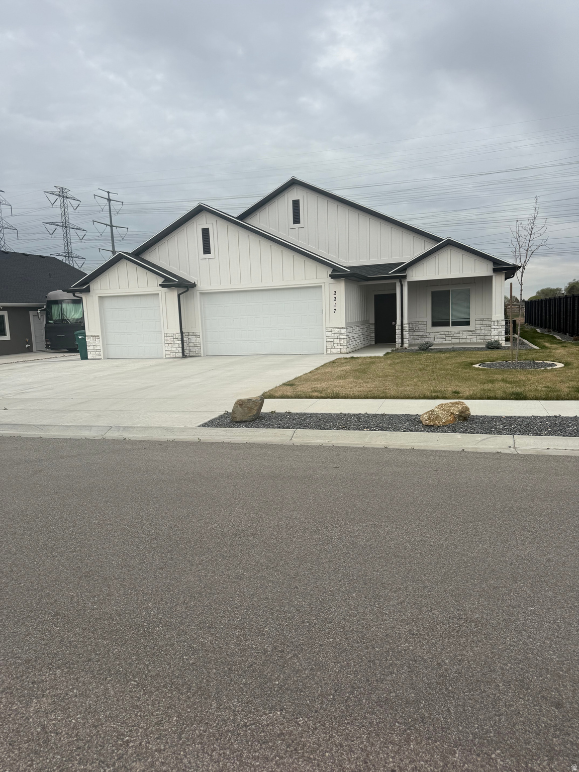 PARKER ESTATES - Residential