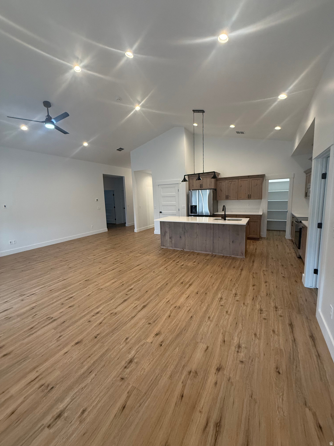 PARKER ESTATES - Residential