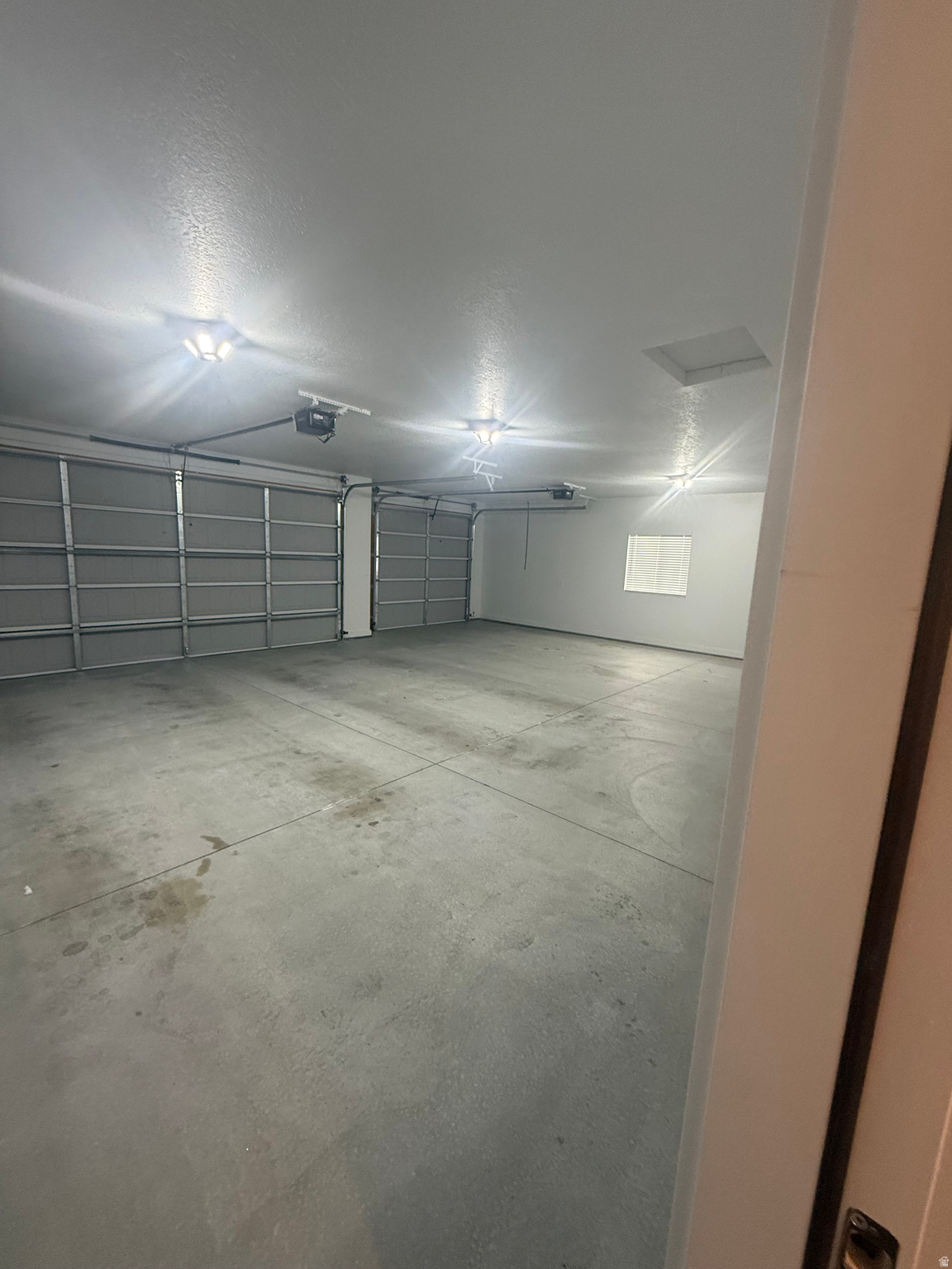 PARKER ESTATES - Residential