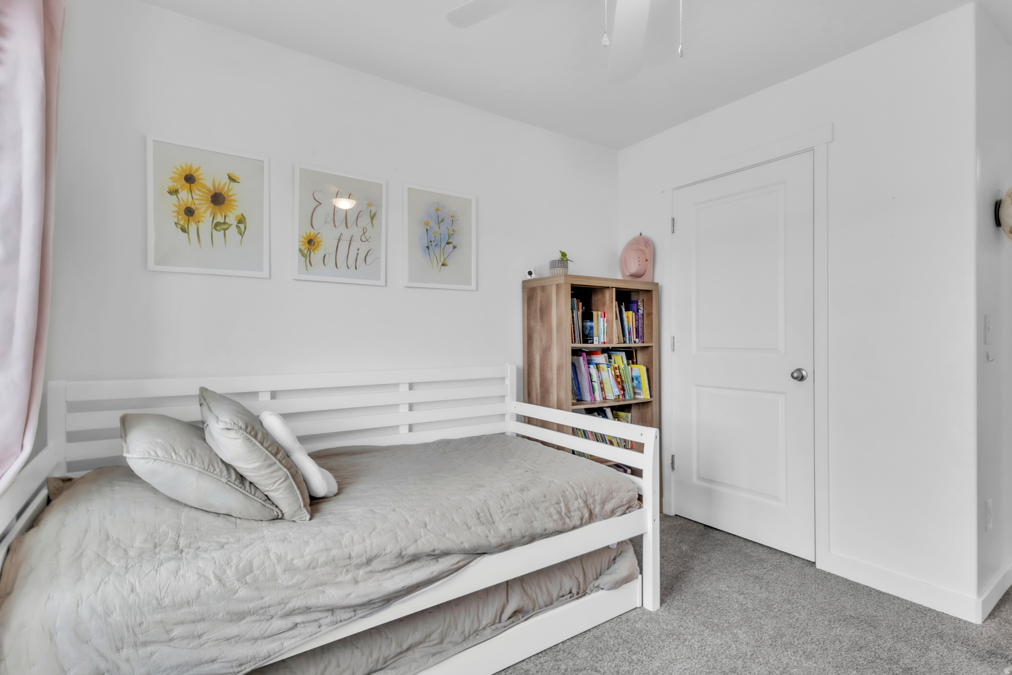 FOOTHILL VILLAGE - Residential