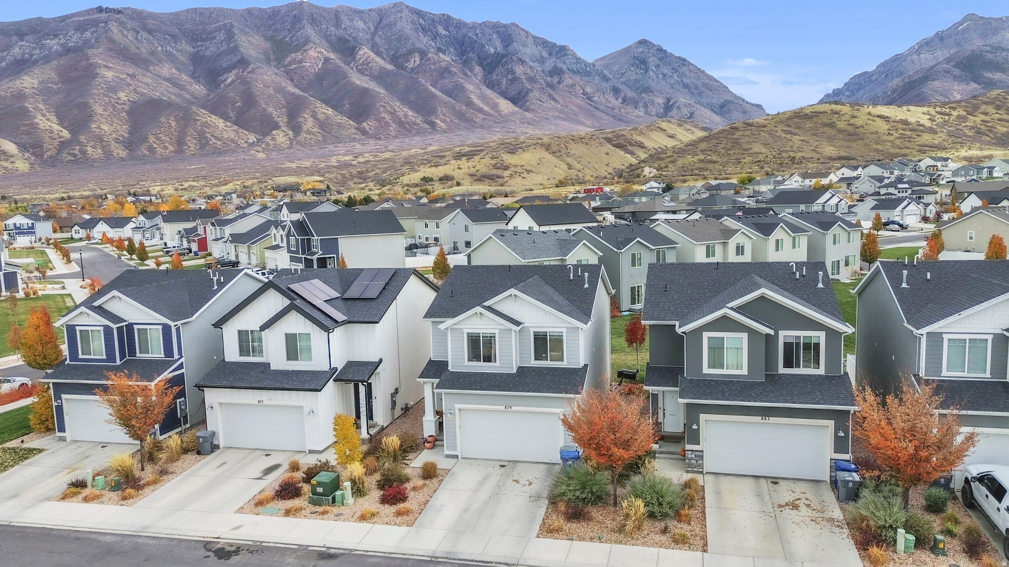 FOOTHILL VILLAGE - Residential