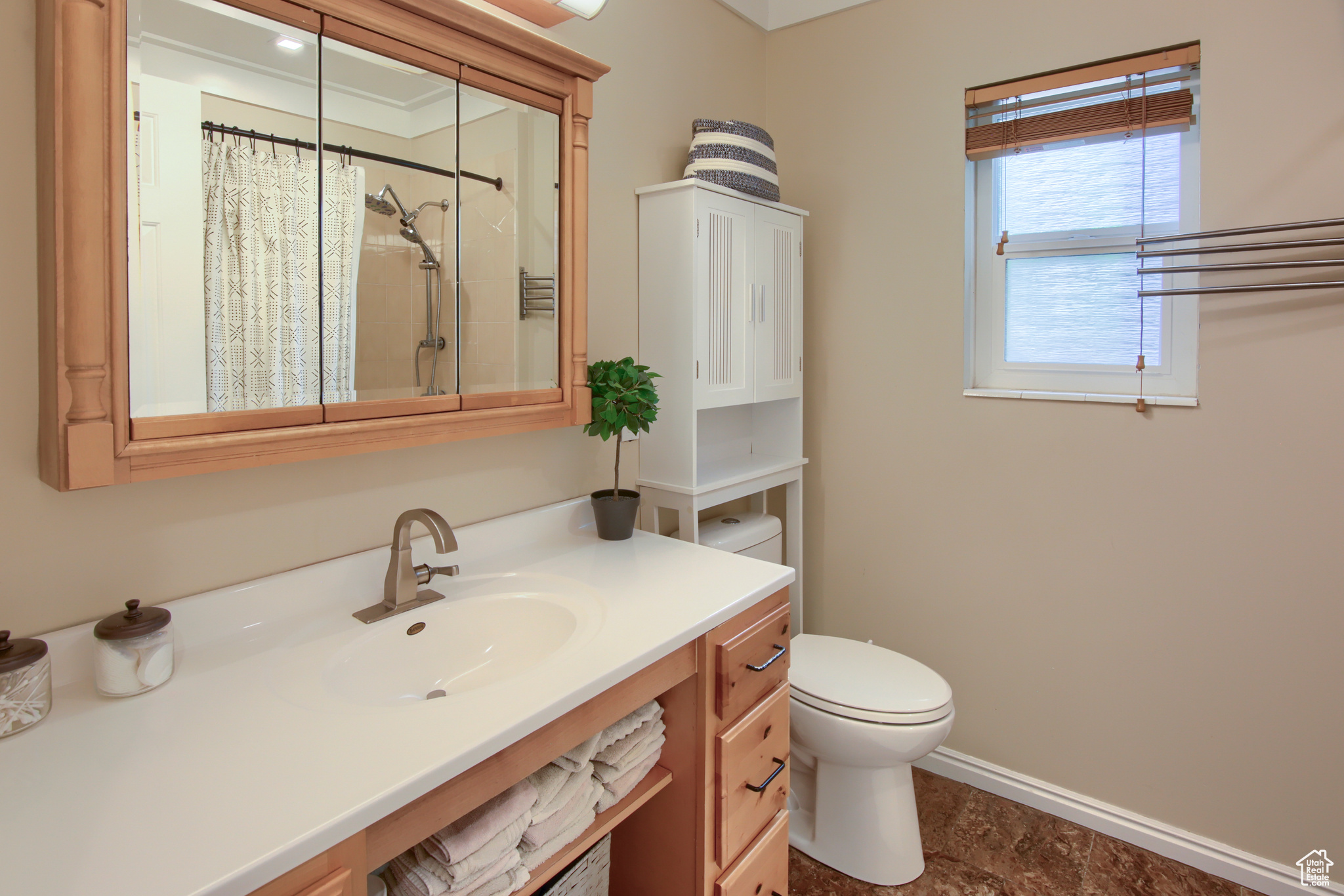 207 N Valley View Dr, North Salt Lake, Utah image 24