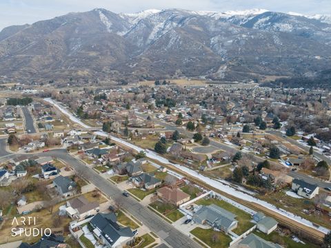Tiny photo for 2357 E 8100 S, South Weber, UT 84405 (MLS # 2133919)