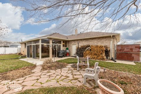 Tiny photo for 2357 E 8100 S, South Weber, UT 84405 (MLS # 2133919)
