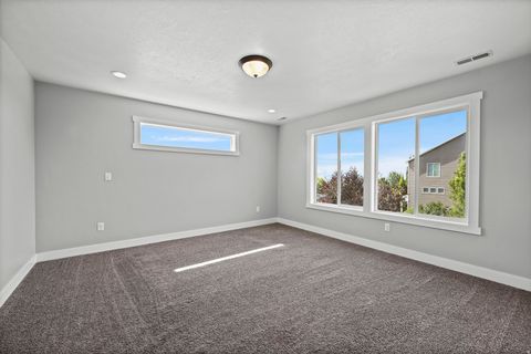 Tiny photo for 709 GRANDVIEW CIR, Providence, UT 84332 (MLS # 2166888)