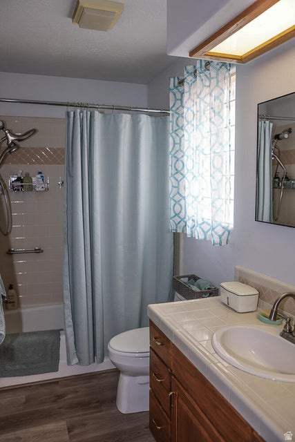 BLOOMINGTON RANCHES TH 2-2 - Residential