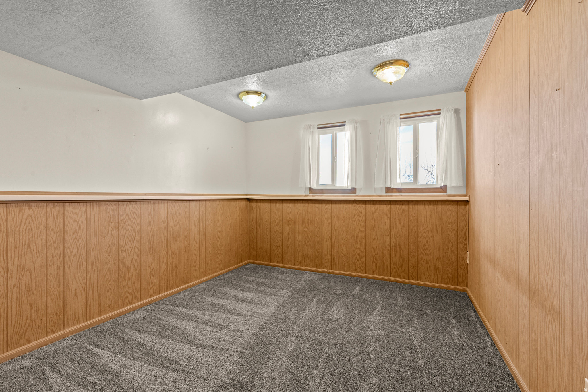 KELLY KAY ACRES - Residential