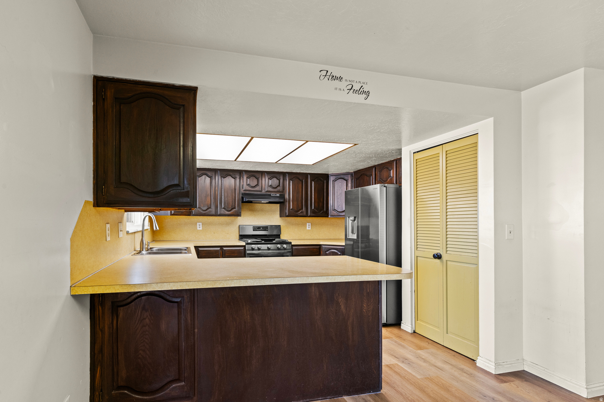 KELLY KAY ACRES - Residential