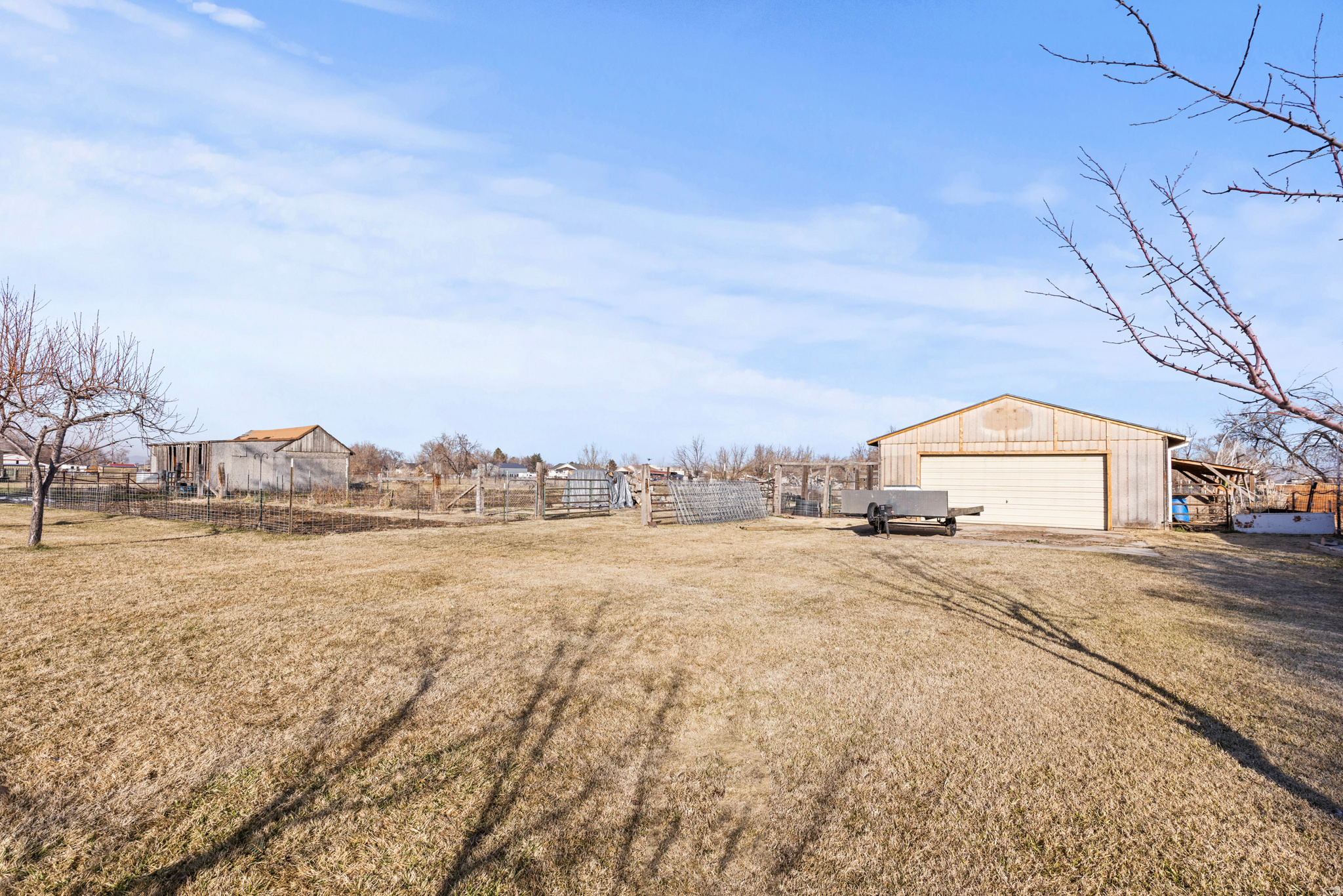 KELLY KAY ACRES - Residential