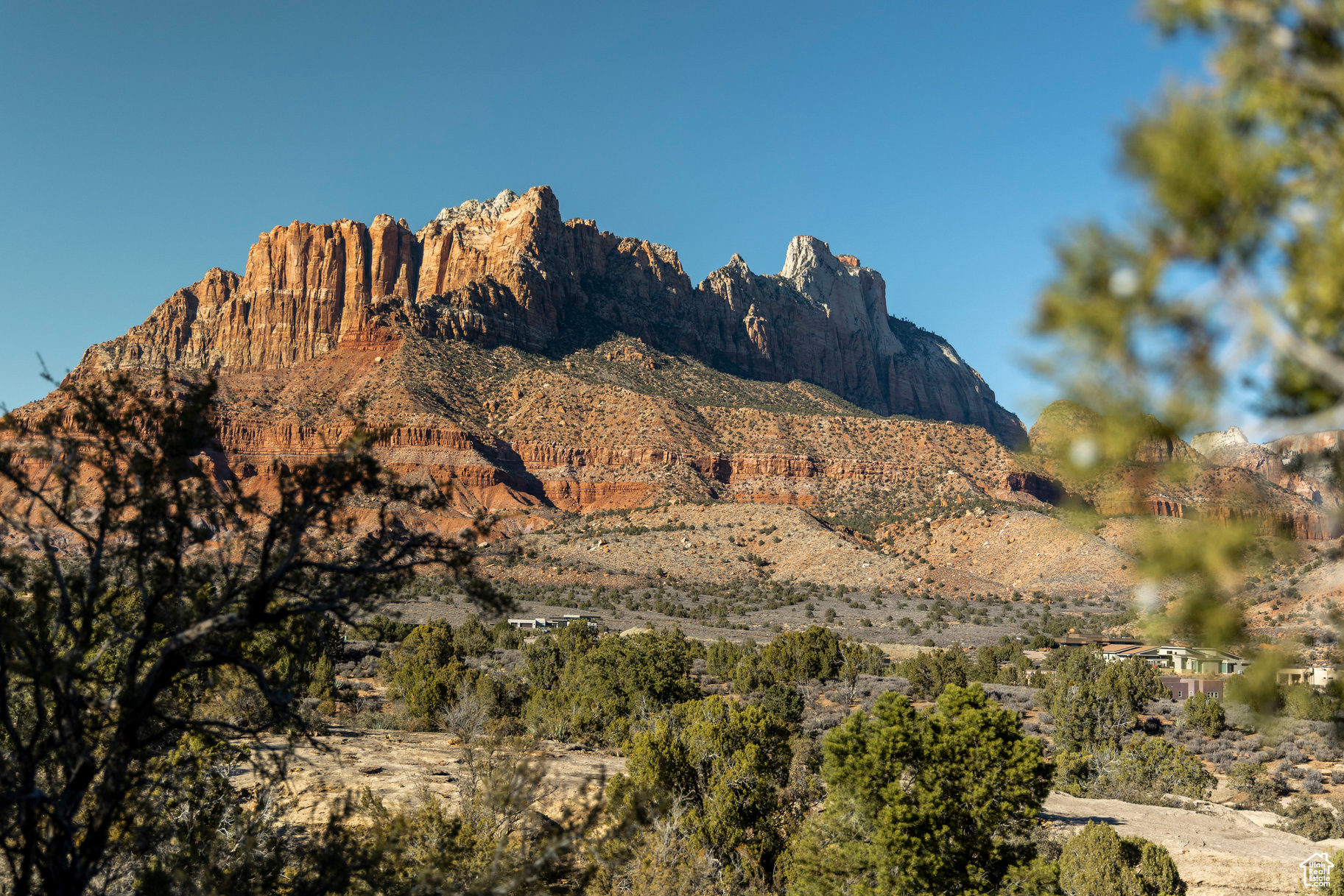 ANASAZI PLATEAU - Land