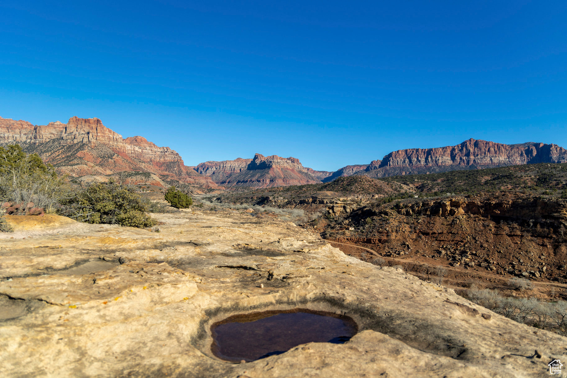 ANASAZI PLATEAU - Land