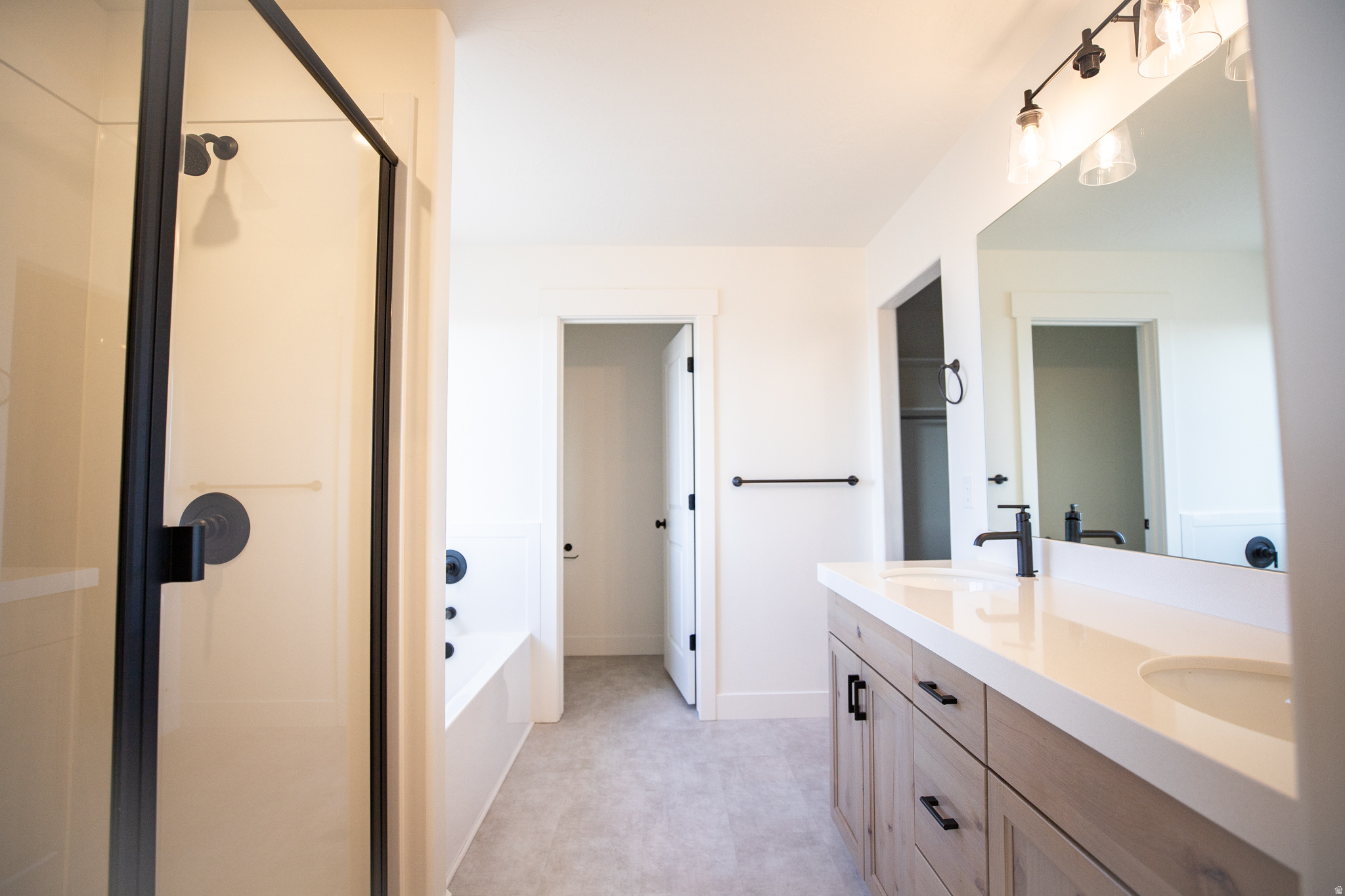 SALEM FIELDS - Residential