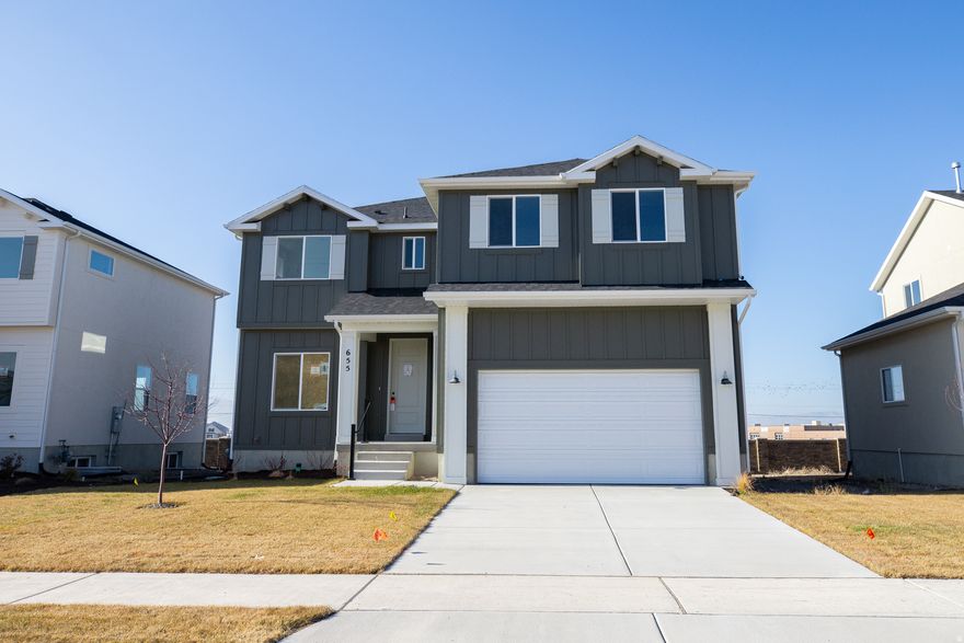 AMAZING $20,000 INCENTIVE TOWARDS CLOSING COSTS, RATE BUYDOWN, OR PRICE REDUCTION REGARDLESS OF LENDER! Must-See New Salem Fields Community! Move-in ready! This beautiful home built by Flagship Homes features 4 bedrooms + loft, 2.5 bathrooms, quartz countertops, 2 car garage, landscaped front yard, and partially fenced backyard (can be landscaped for an additional charge). The primary bedroom has a vaulted ceiling, large walk-in closet, and dual sinks with a separate tub/shower. With a huge unfinished basement, this home provides space for storage and room to grow. (If preferred, basement can be finished for an additional charge.) Call for more information or stop by our model home at 495 E 720 N Salem for a tour. Model home hours: Monday-Saturday 11 AM - 6 PM. Buyers to verify all information. Square footage is from house plans