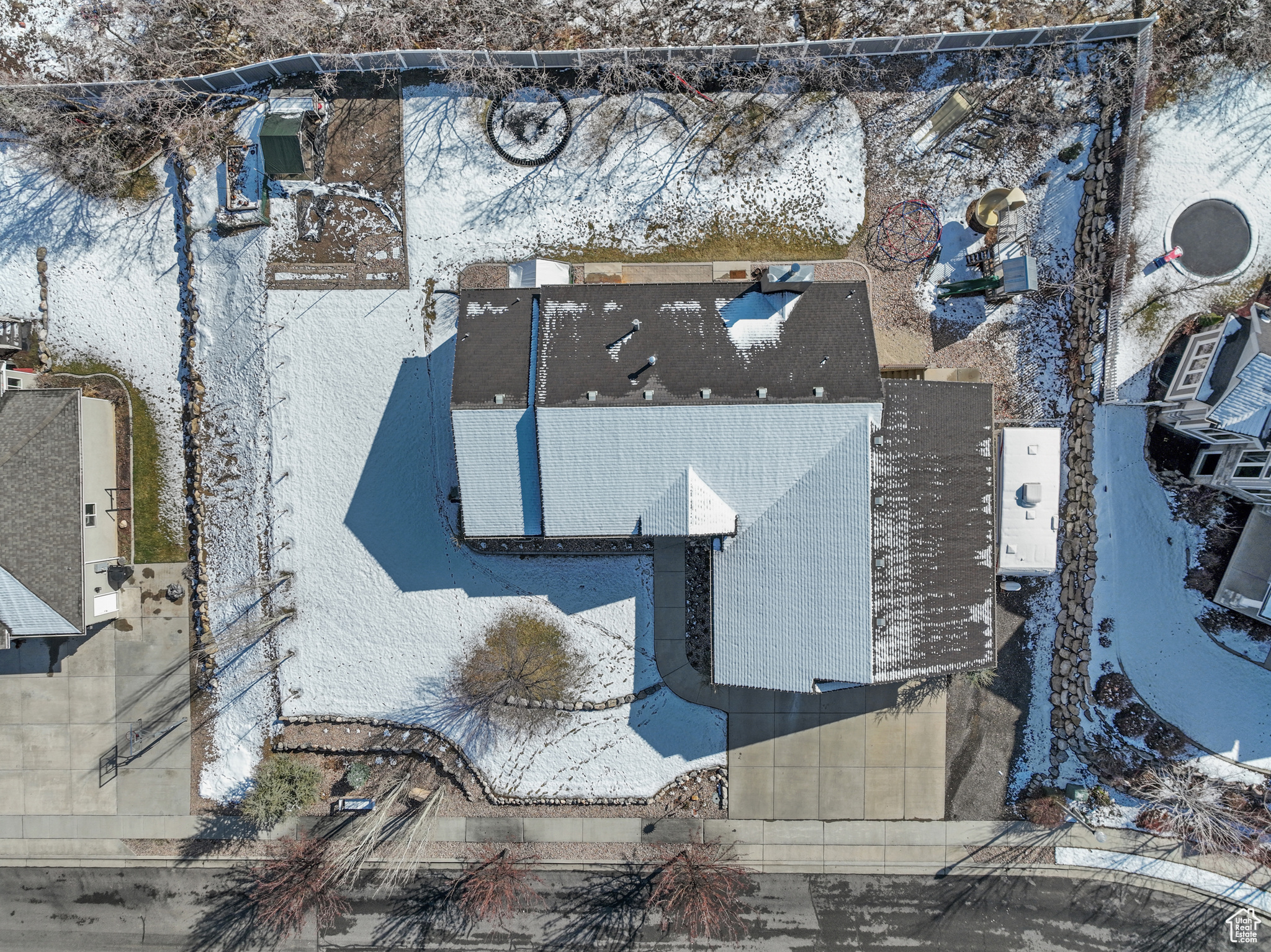 COUNTRY VIEW - Residential