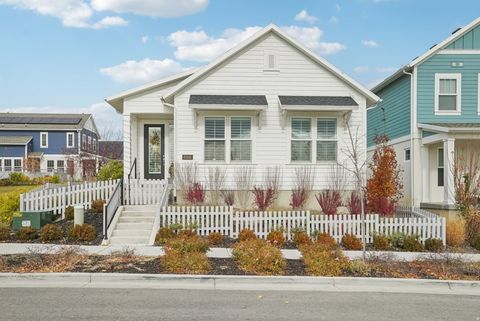 Photo of 6366 W COPPER HAWK DR, South Jordan, UT 84009 (MLS # 2125448)