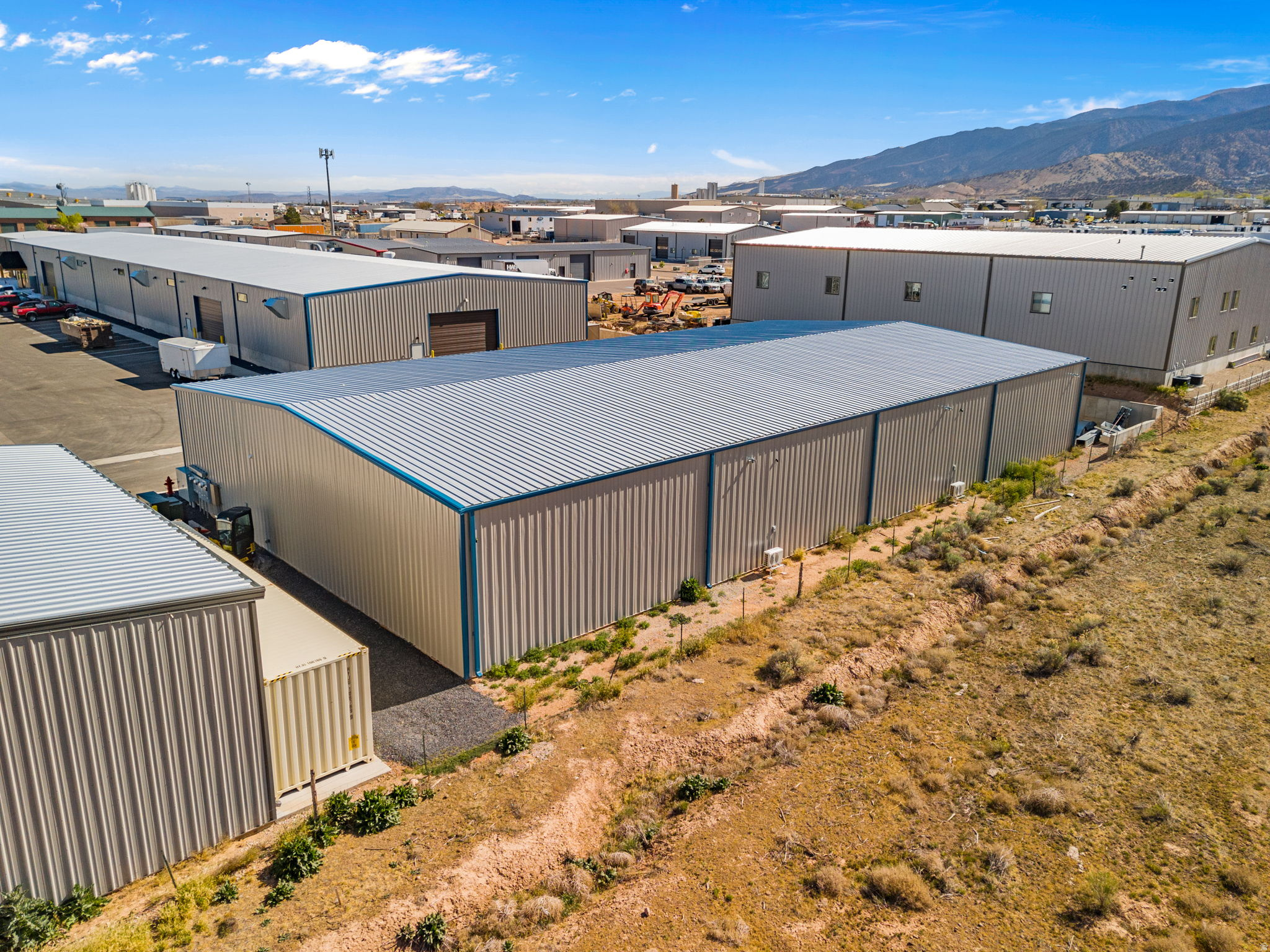 COAL CREEK INDUSTRIAL - Commercial Lease