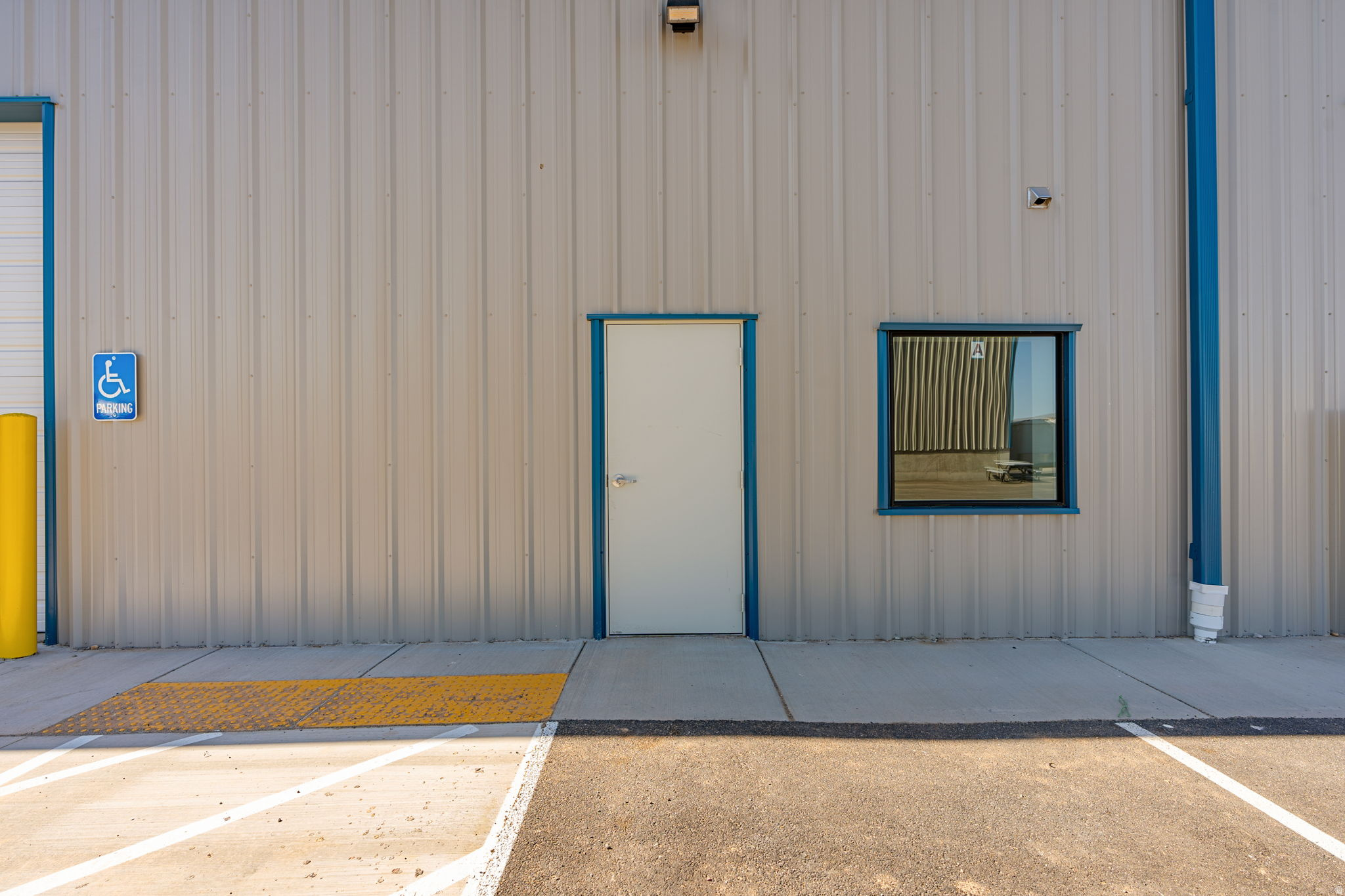 COAL CREEK INDUSTRIAL - Commercial Lease