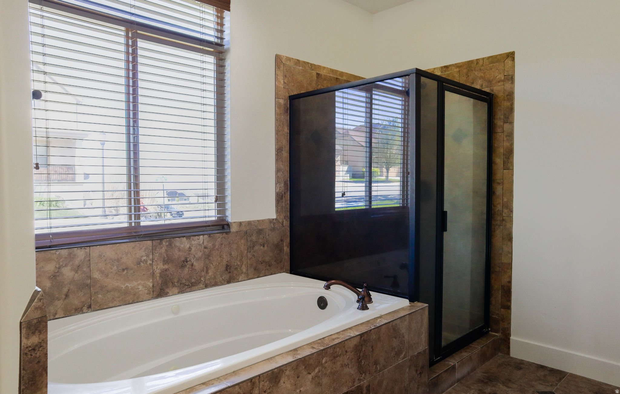 JUNIPER POINT - Residential