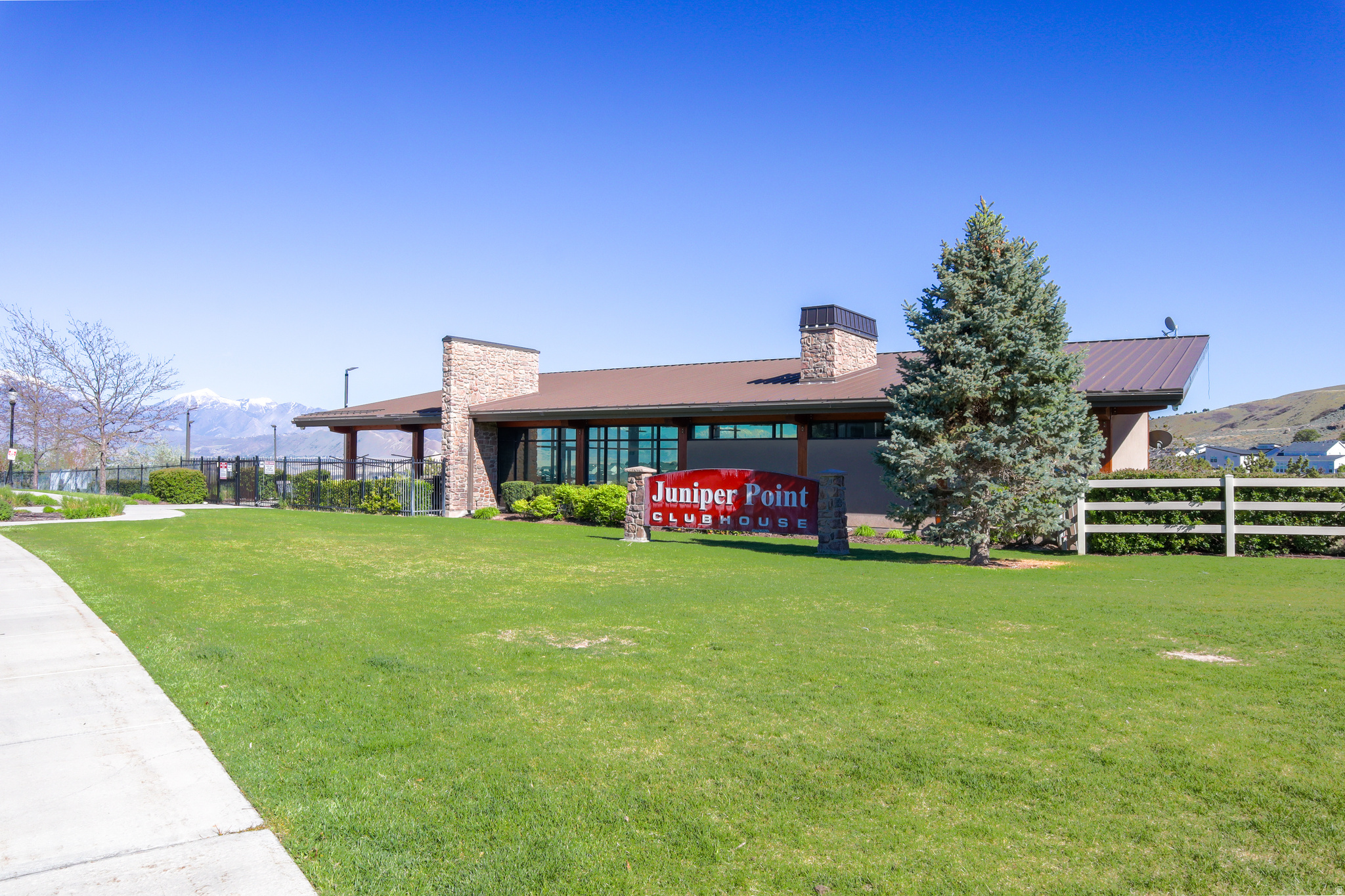 JUNIPER POINT - Residential