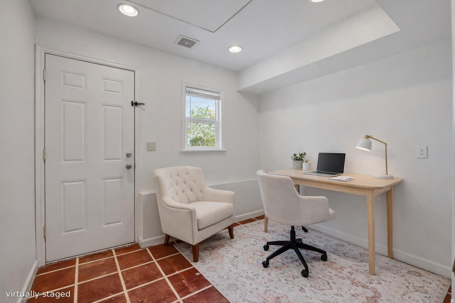 OQUIRRH SHADOWS - Residential