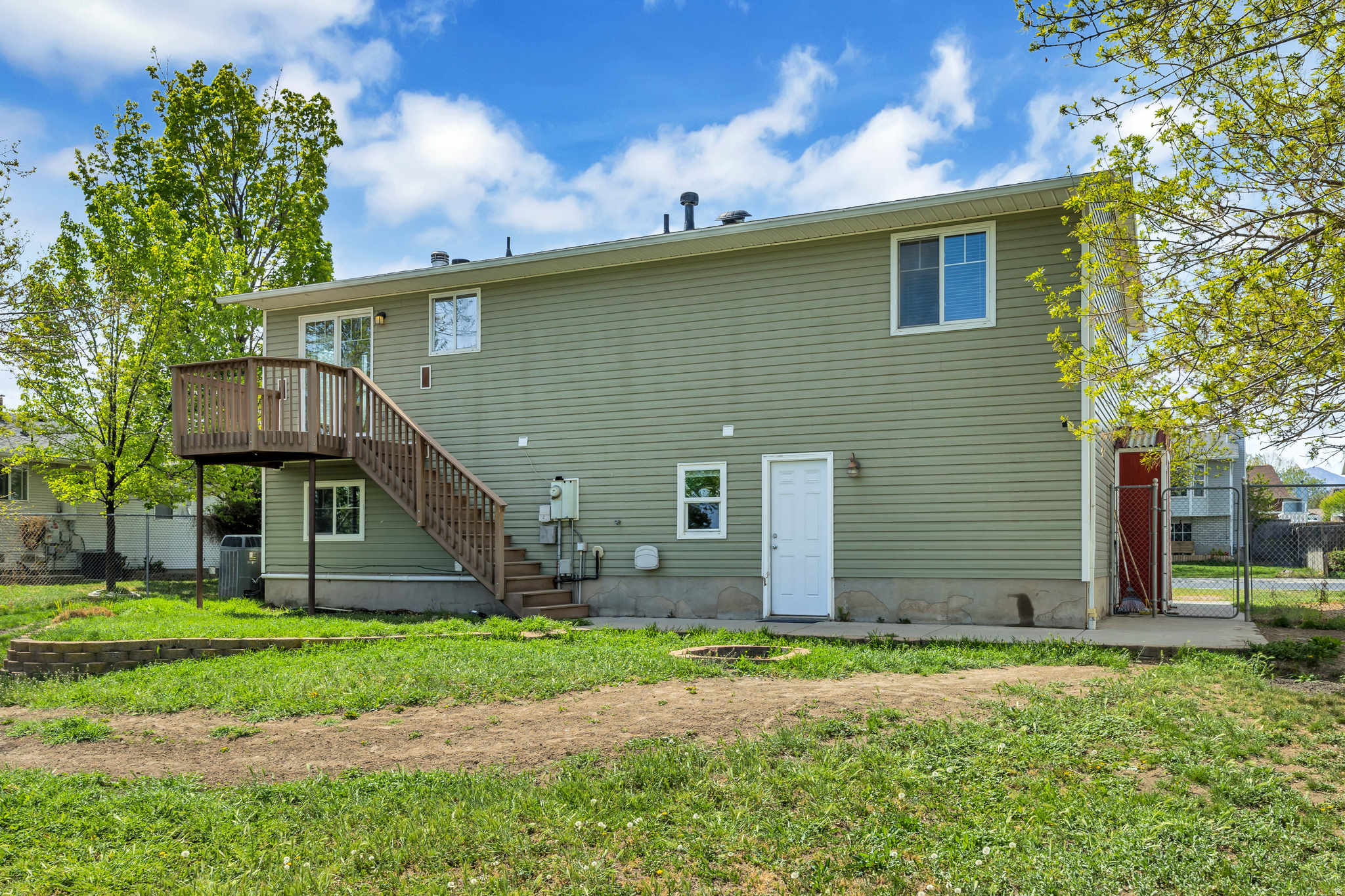 OQUIRRH SHADOWS - Residential