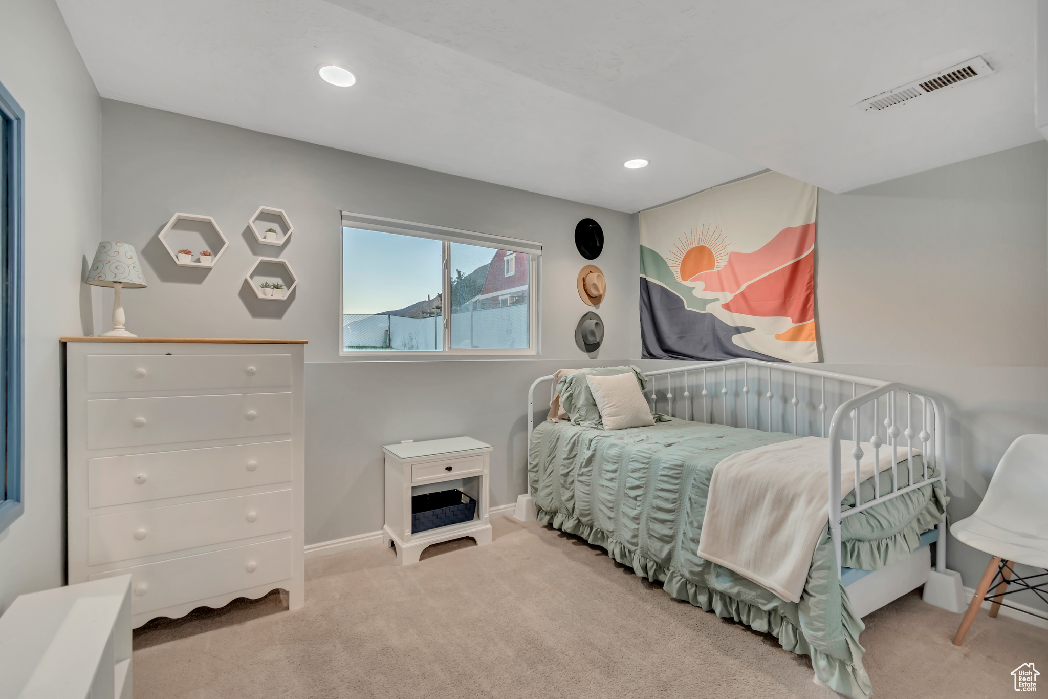 CANYON RIDGE ESTATE - Residential