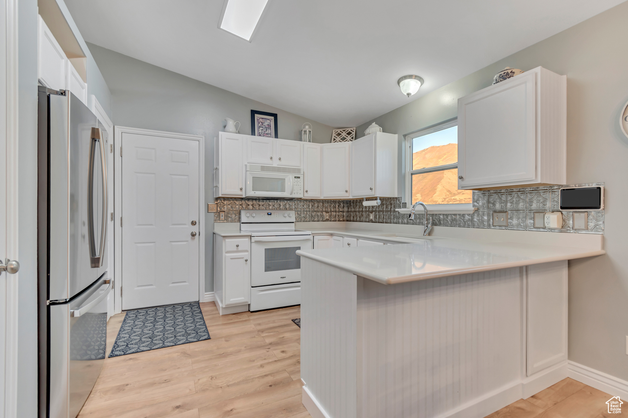 CANYON RIDGE ESTATE - Residential