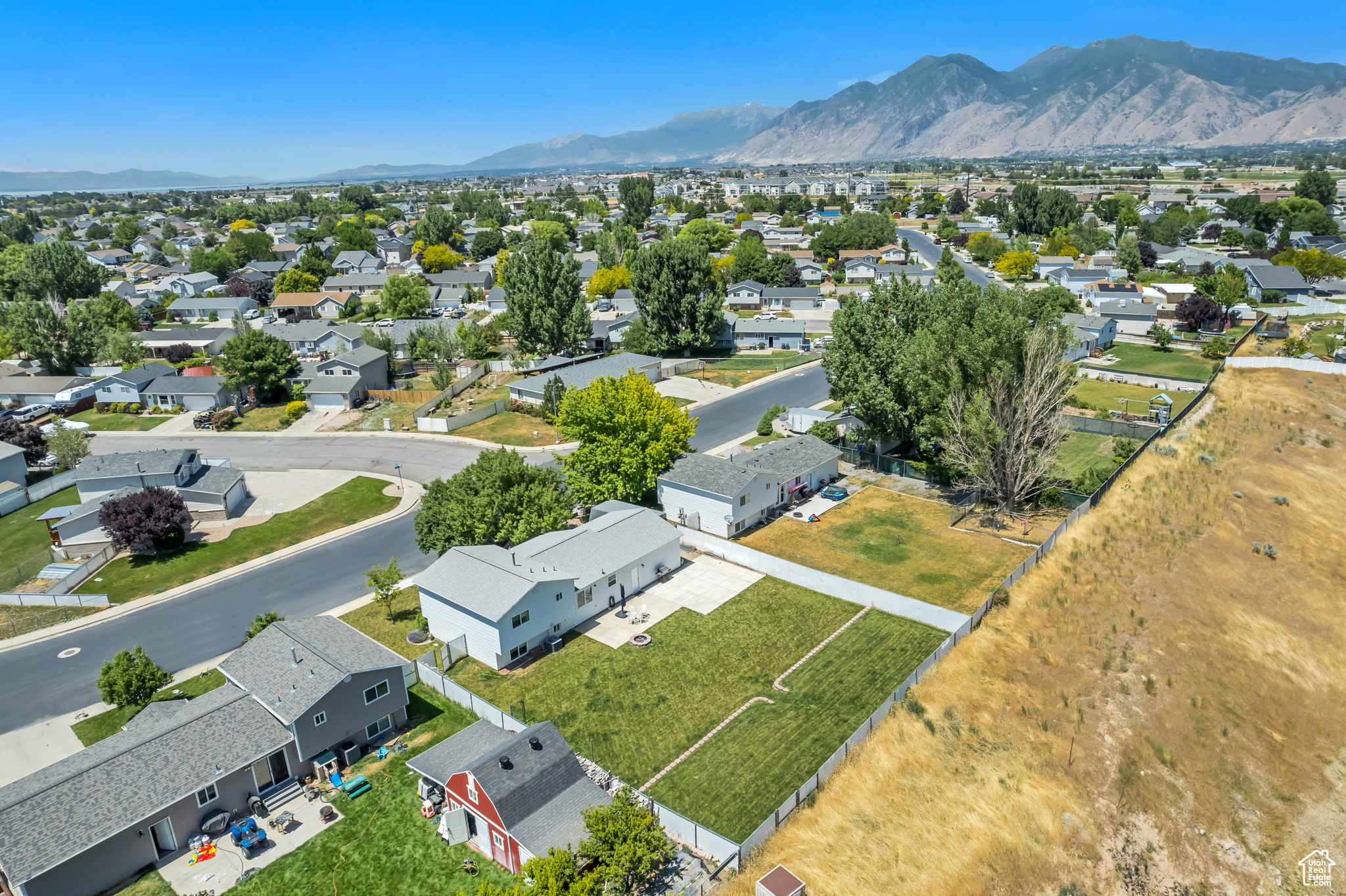 CANYON RIDGE ESTATE - Residential