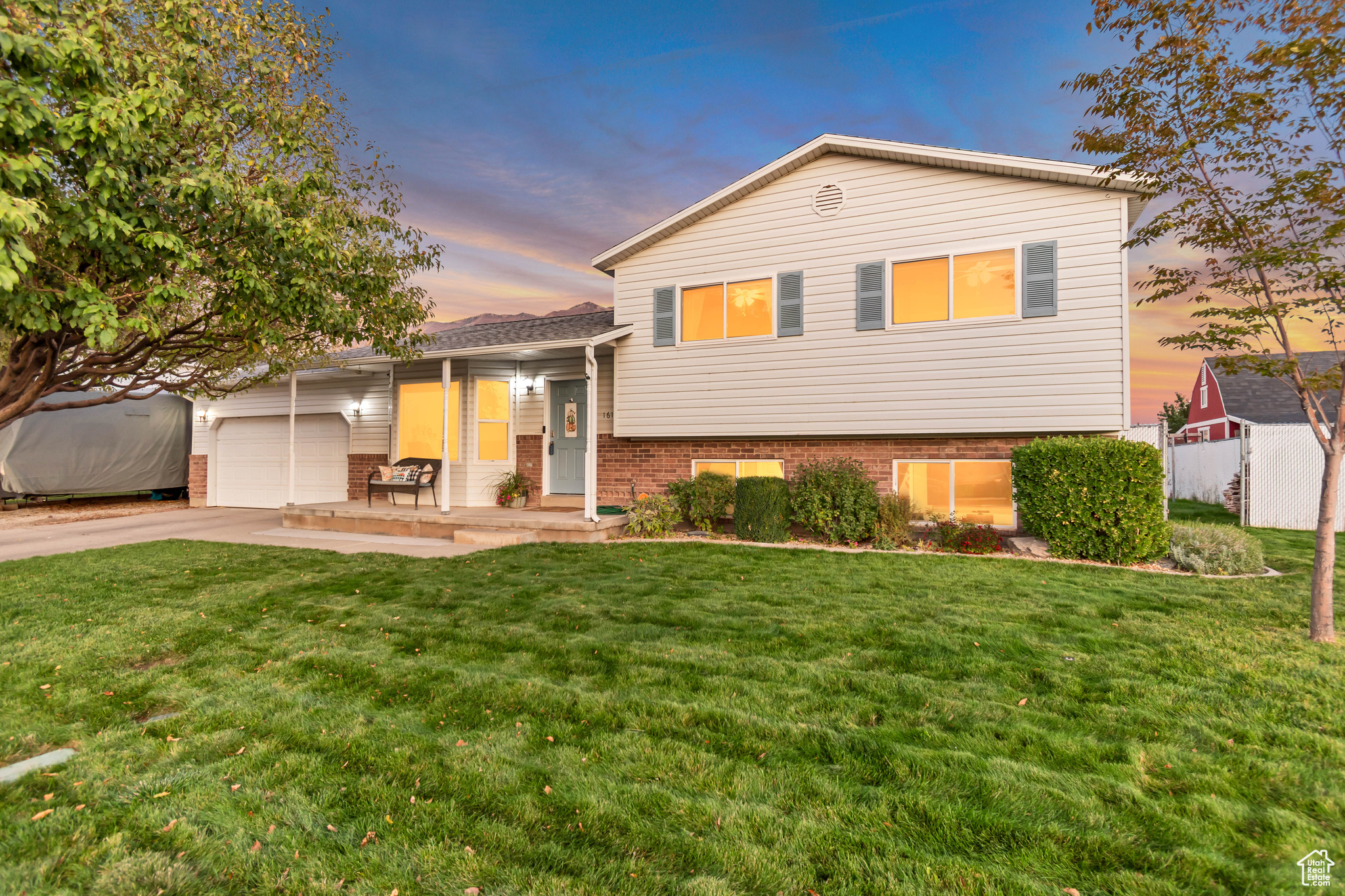 CANYON RIDGE ESTATE - Residential