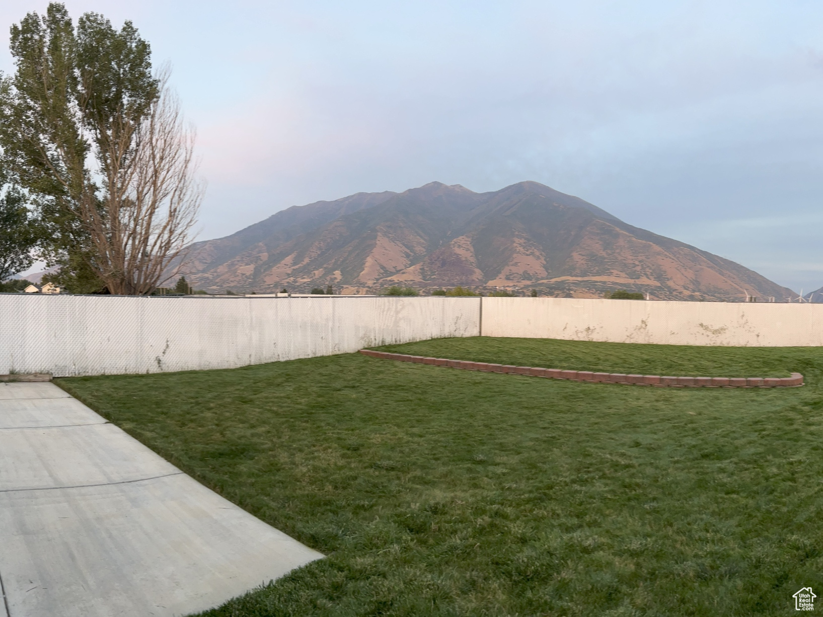 CANYON RIDGE ESTATE - Residential