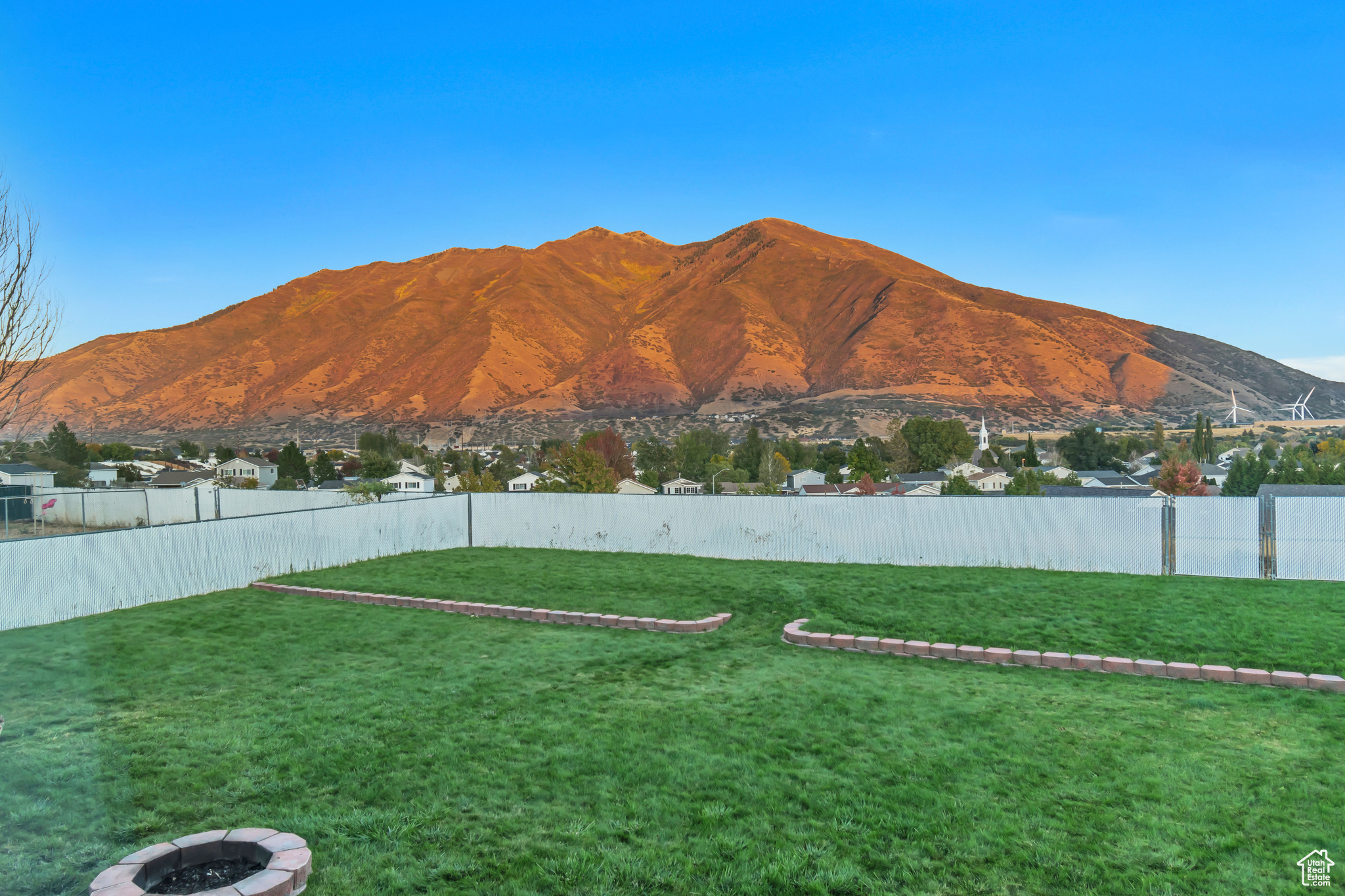 CANYON RIDGE ESTATE - Residential