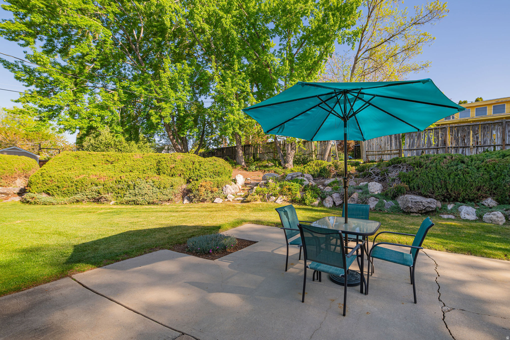 WESTWOOD MANOR - Residential