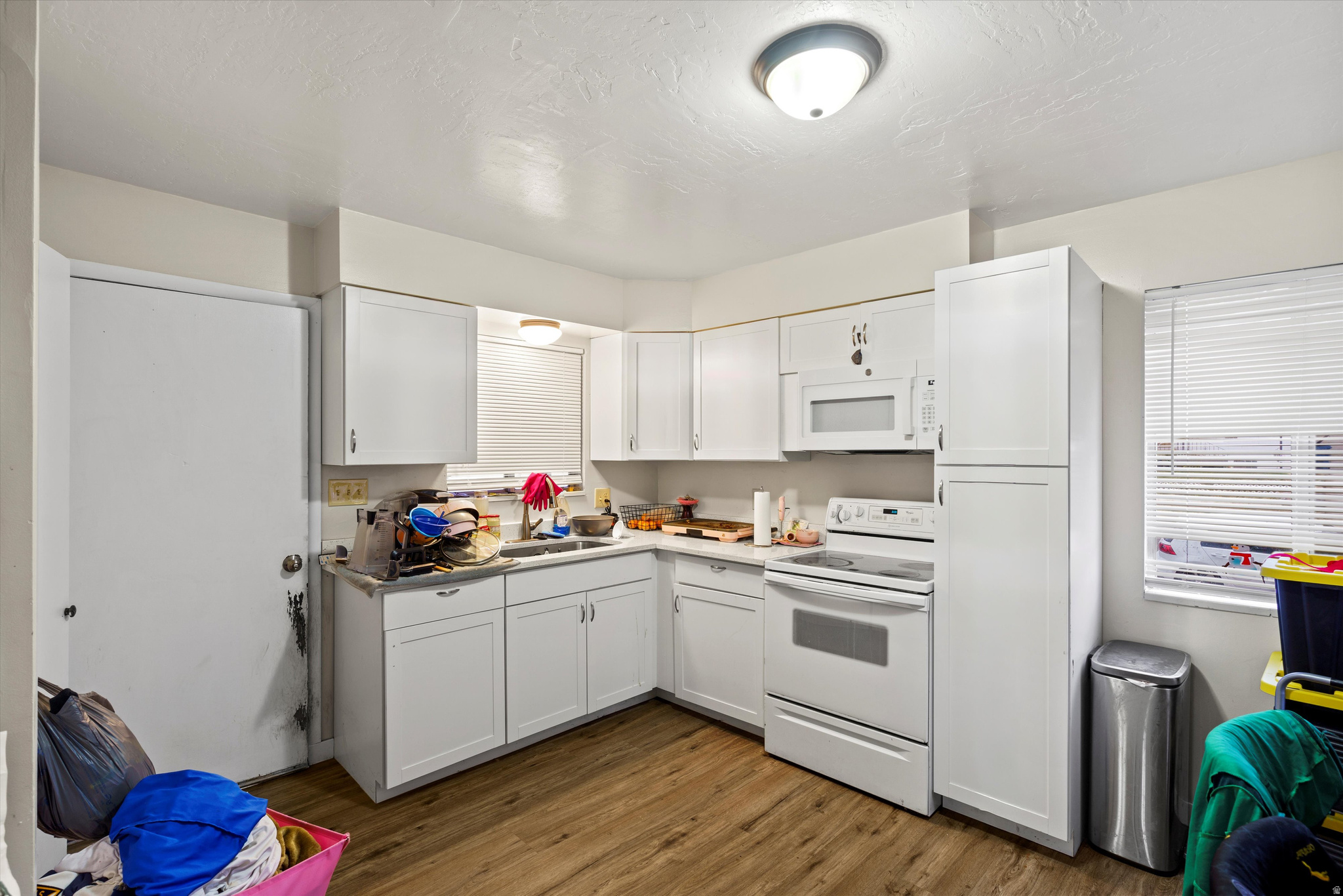 LAKE VIEW ADDITION - Residential Income