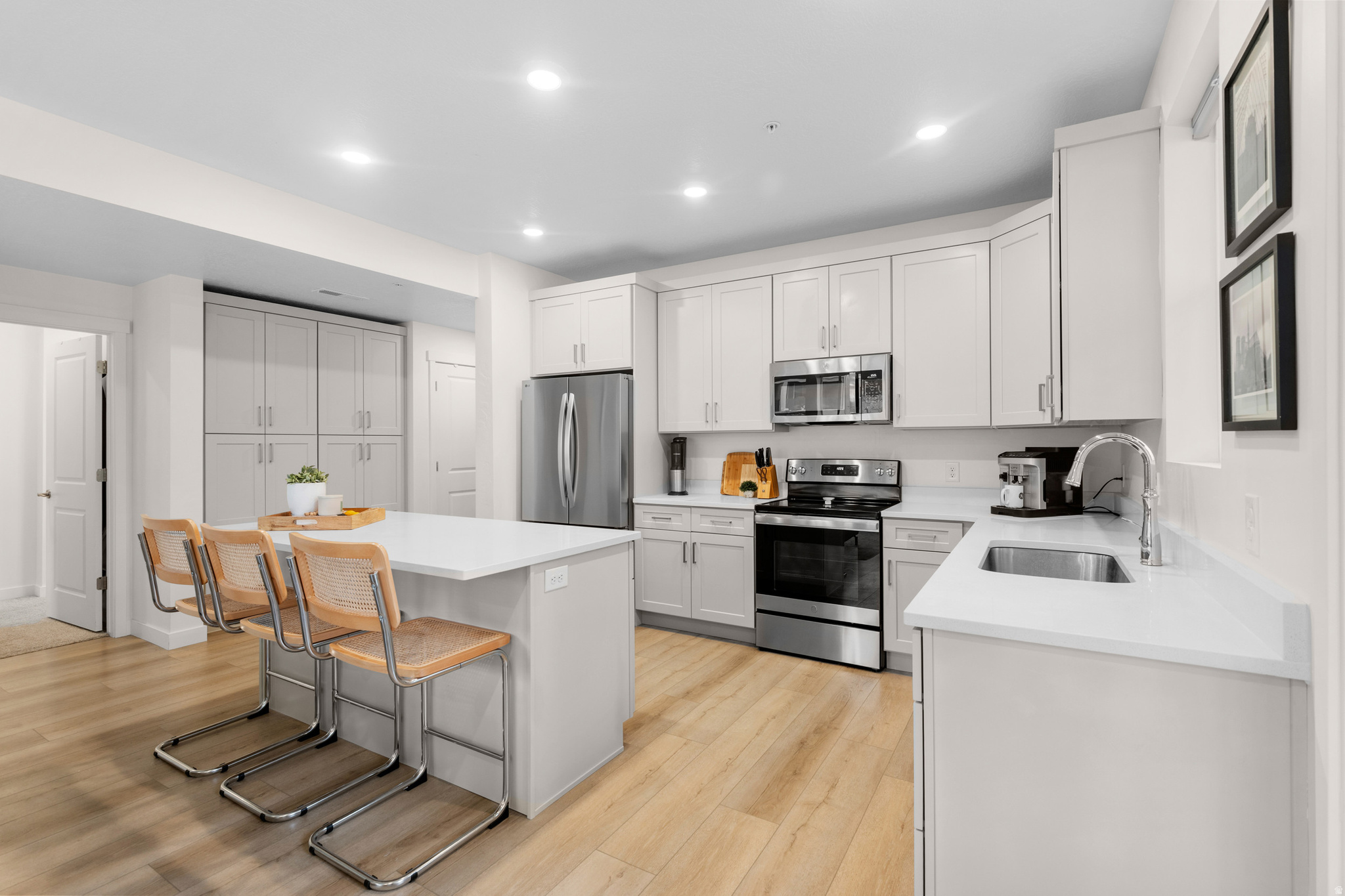 JORDAN  HEIGHTS - Residential