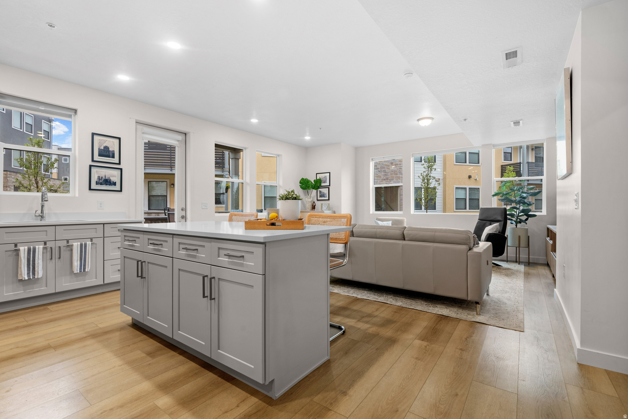 JORDAN  HEIGHTS - Residential