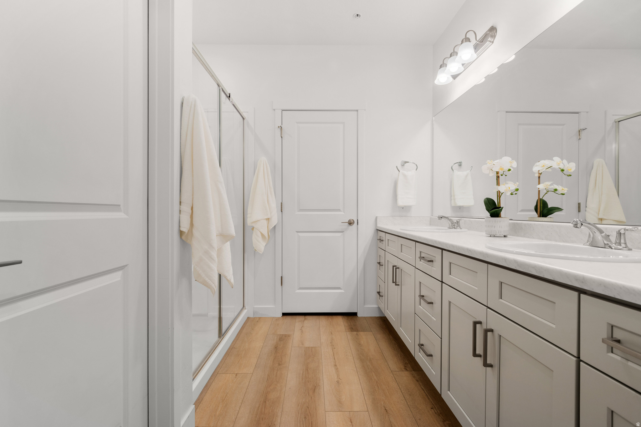 JORDAN  HEIGHTS - Residential