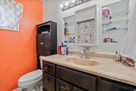 Tiny photo for 670 E 400 S, Payson, UT 84651 (MLS # 2126261)