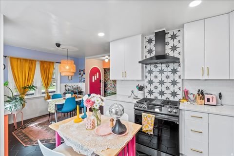 Tiny photo for 670 E 400 S, Payson, UT 84651 (MLS # 2126261)