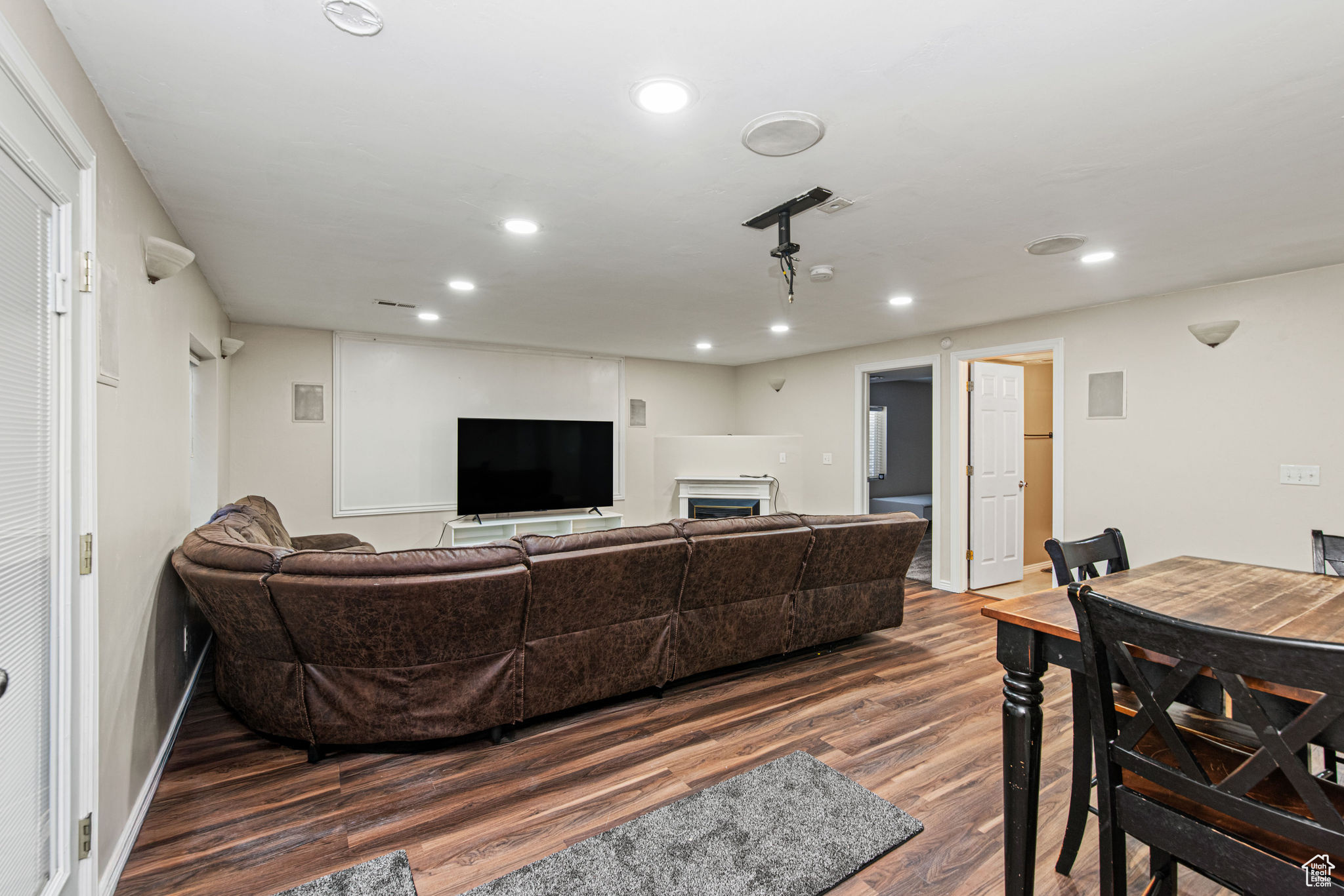 CHRIS COWDEN - Residential