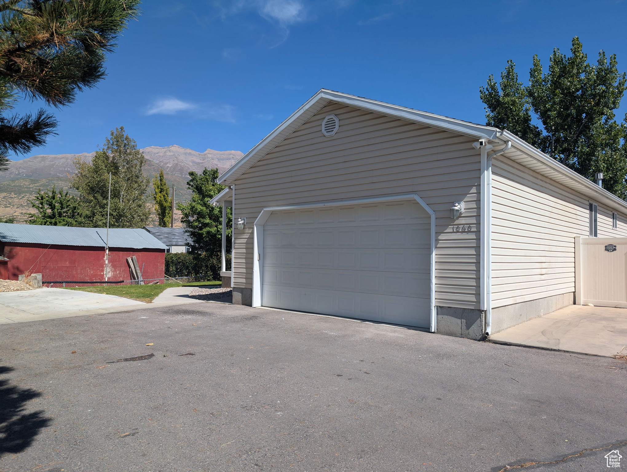 CHRIS COWDEN - Residential