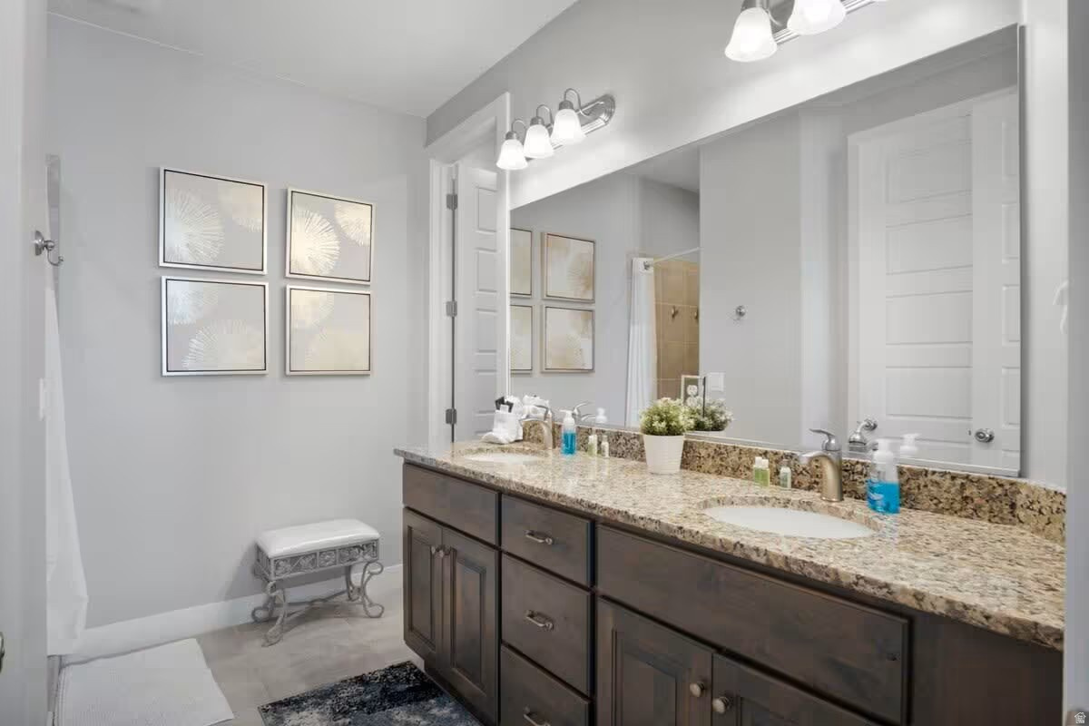 TOWN CENTER AT CORAL CANYON - Residential