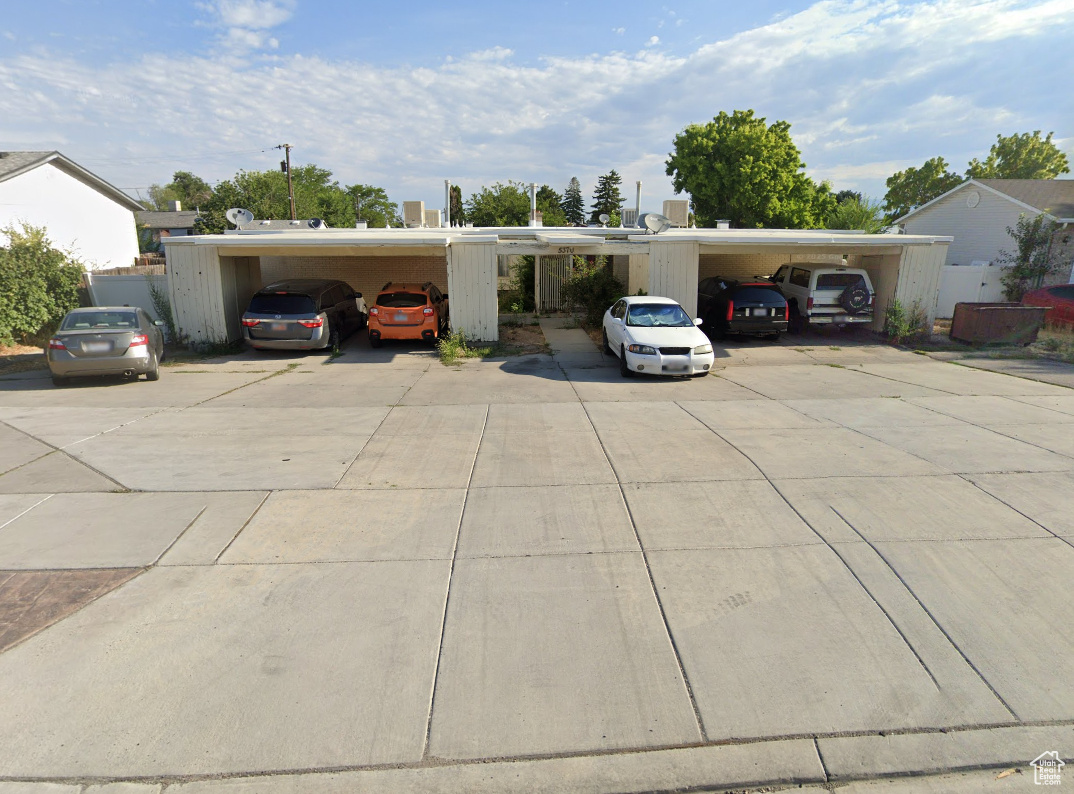 Rare Four-plex in Prime Location offers two 2 bed and two 1 bed units. Perfect for investors or owner-occupants. Located in a vibrant neighborhood with easy access to schools, parks, and shopping on 5600 West. This property boasts strong rental potential and low maintenance make this a turnkey opportunity. Don't miss out on this versatile gem-don't disturb tenants and offer subject to inspection.