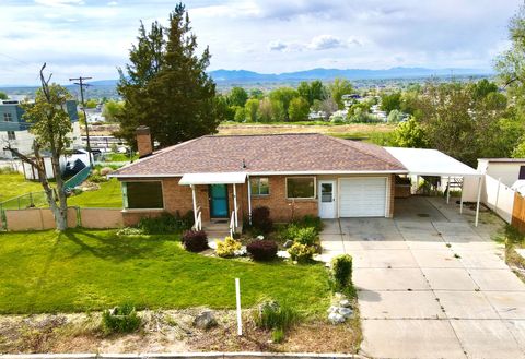 Photo of 3987 S 2275 W, Roy, UT 84067 (MLS # 2154360)