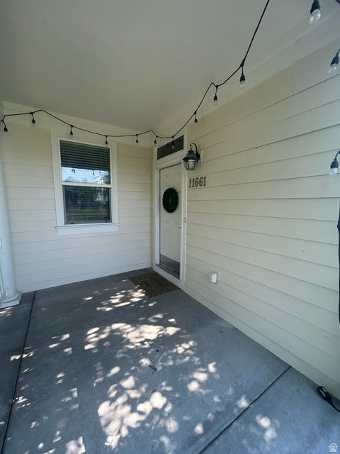 Photo of 11661 S KESTREL RISE RD W, South Jordan, UT 84009 (MLS # 2167198)