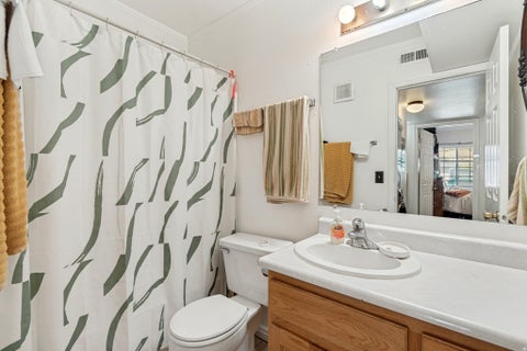 Tiny photo for 655 E 600 N #12, Provo, UT 84606 (MLS # 2185380)