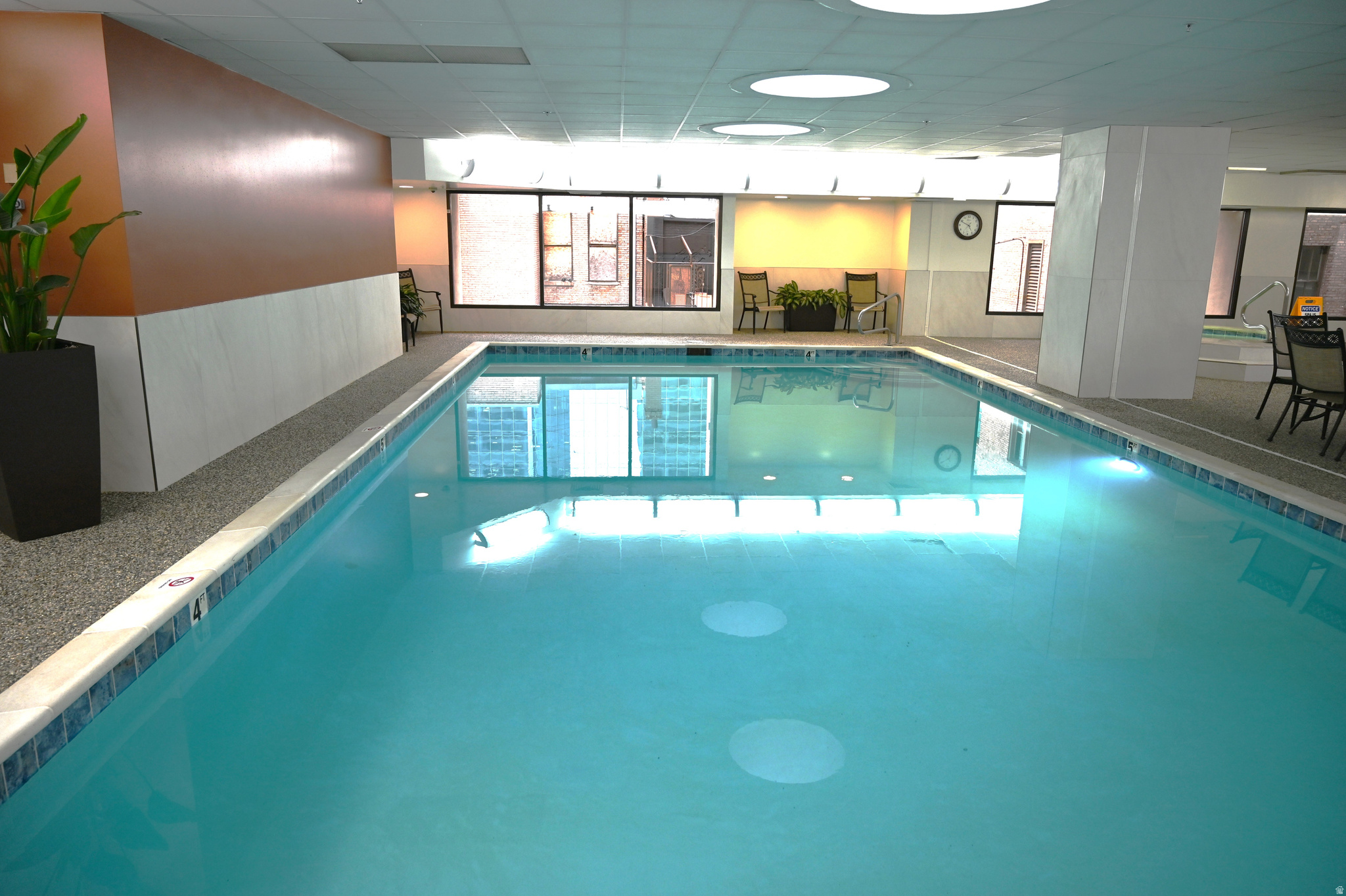 AMERICAN TOWERS - Residential