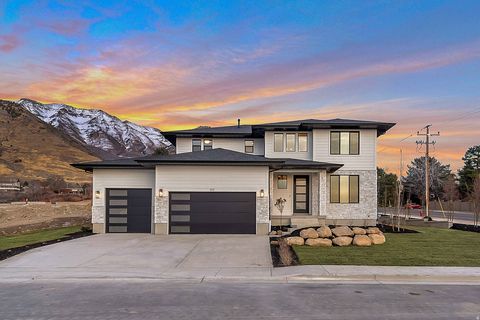 Photo of 177 S 1150 E, Pleasant Grove, UT 84062 (MLS # 2116620)