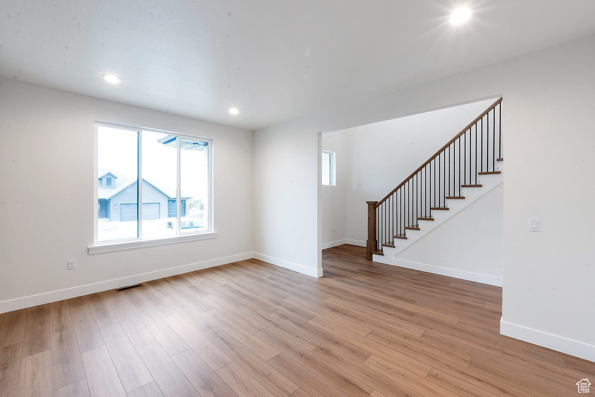BLOSSOM HILL - Residential