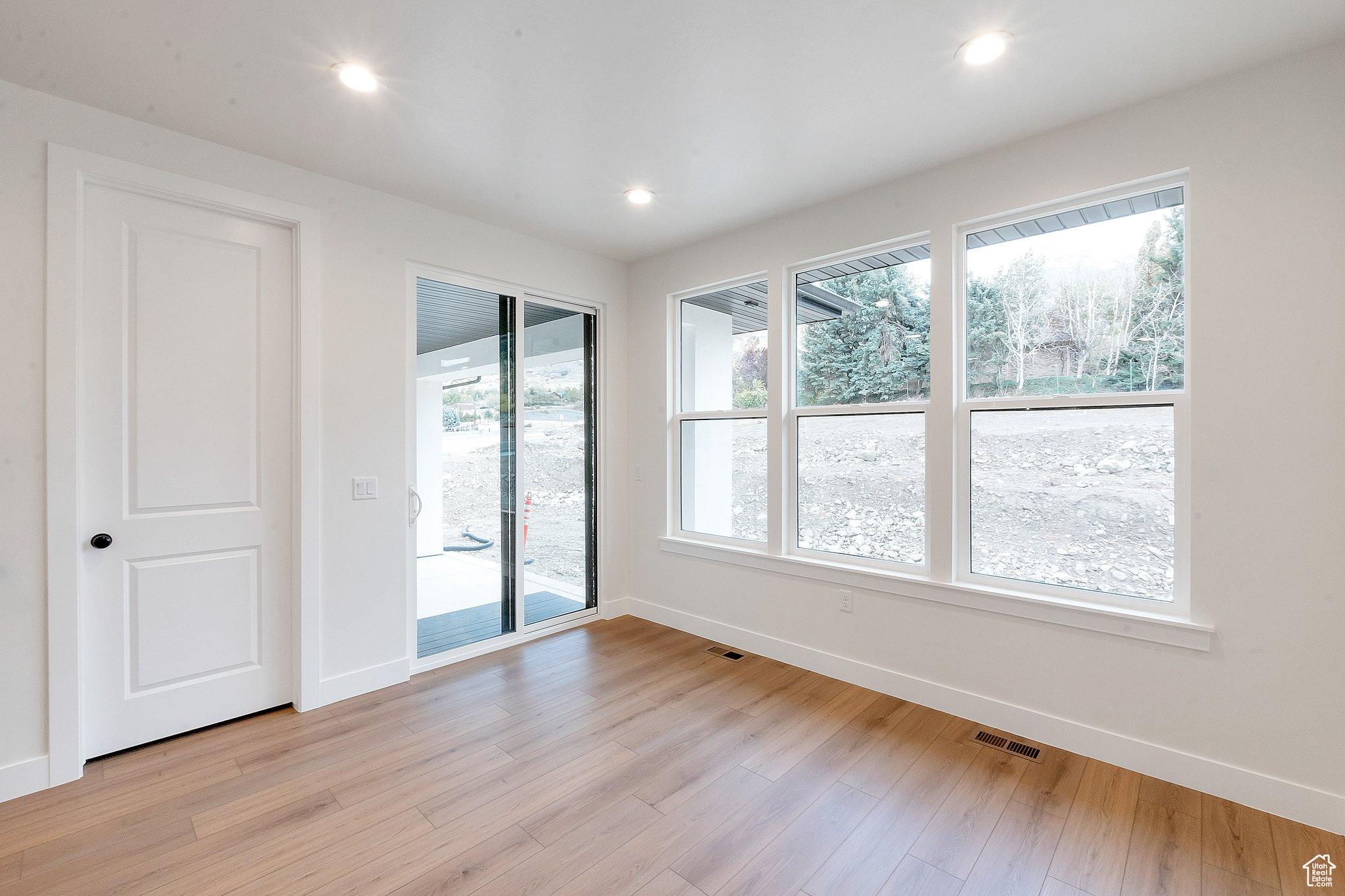 BLOSSOM HILL - Residential